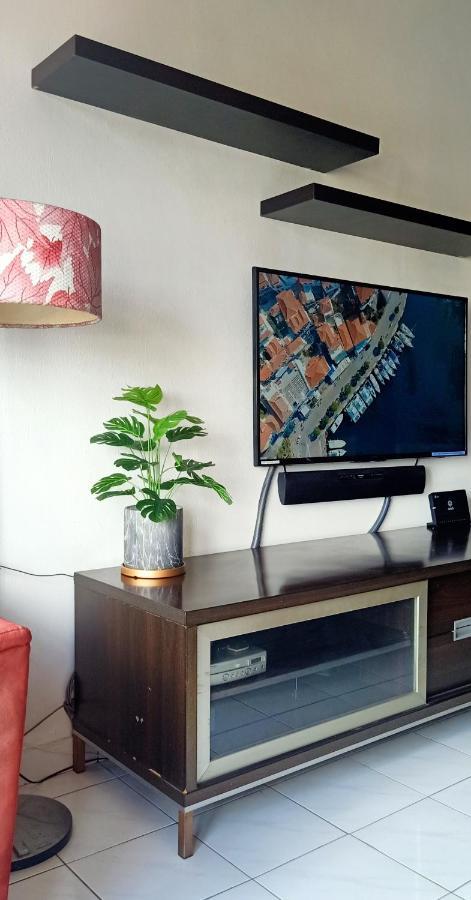 Suria Kipark Damansara 3R2B 950Sq Ft Apartment كوالالمبور المظهر الخارجي الصورة